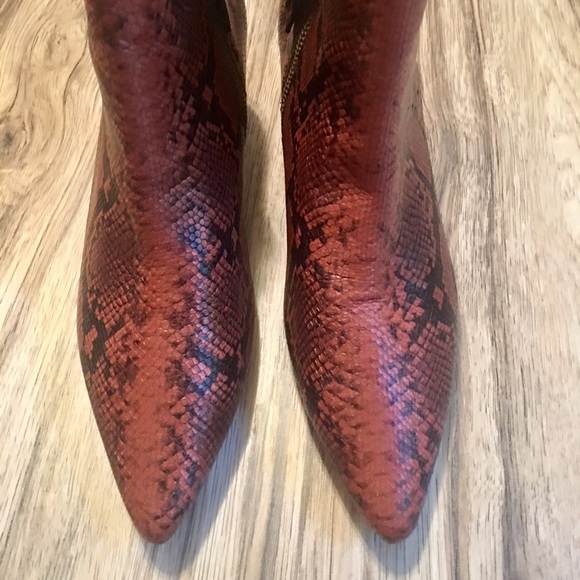 Splendid Nettie Phyton Kitten Heel Booties NEW - Picture 2 of 7